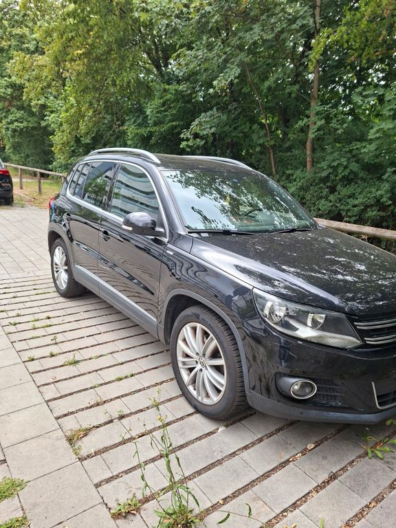 Bild des Angebotes Volkswagen Tiguan 2.0 TDI 81kW BlueMotion Tech Exclusive
