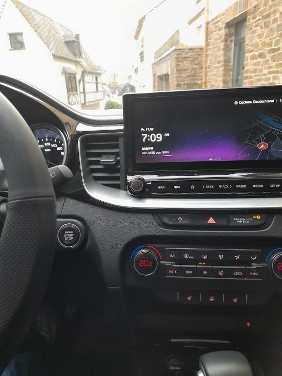 Bild des Angebotes Kia cee'd Sportswagon 1.6 CRDi MHEV 100kW DCT Vi...