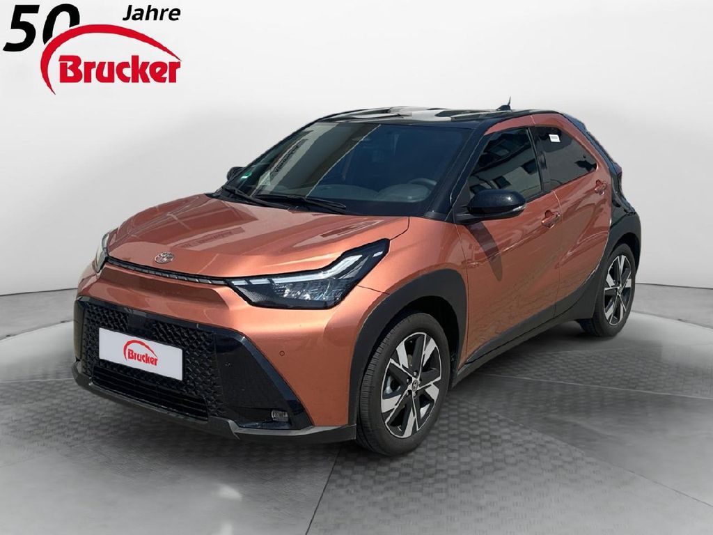 Bild des Angebotes Toyota Aygo X Hybrid Teamplayer