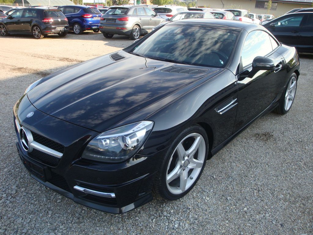 Bild des Angebotes Mercedes-Benz SLK 250d Roadster AMG Line Panoramadach/AIRSCARF