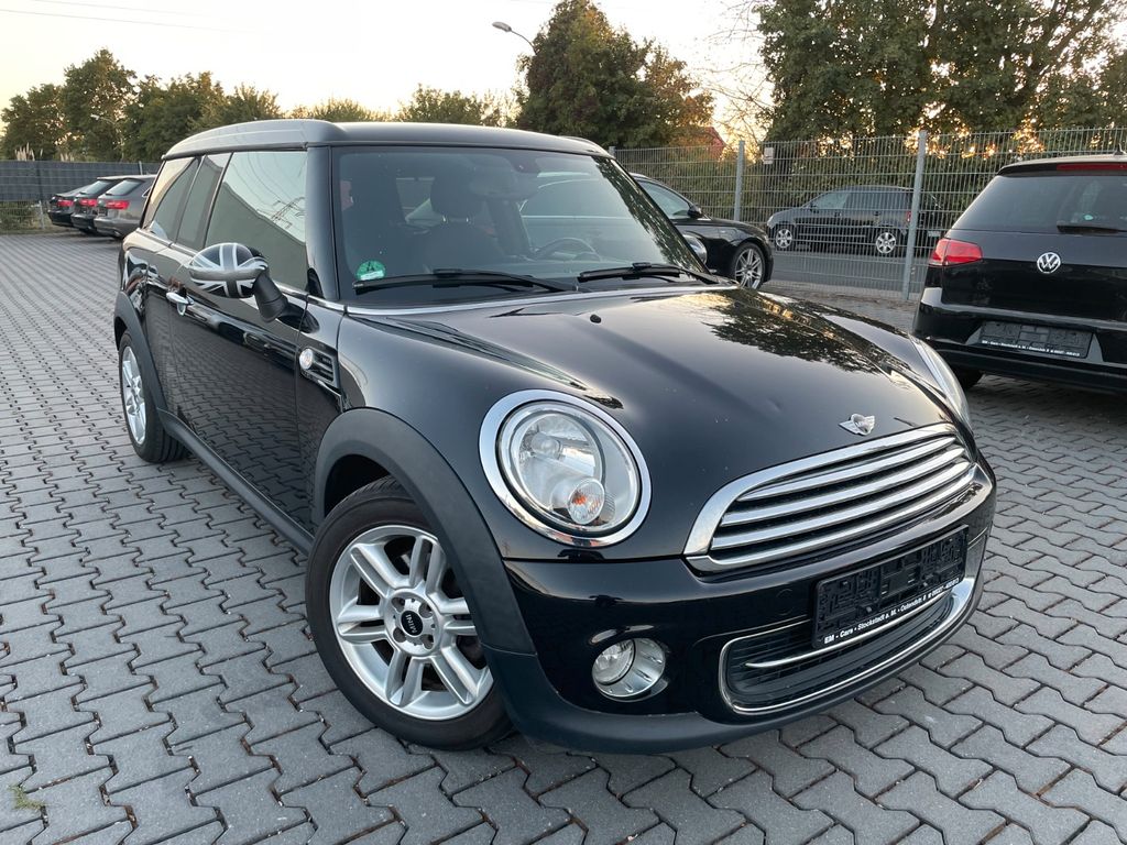 Bild des Angebotes MINI Cooper Clubman 1.6 Aut. Klima SHZ 16"ALU TÜV NEU
