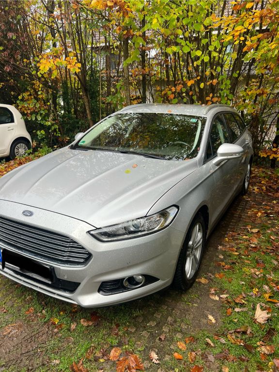 Bild des Angebotes Ford Mondeo 2,0 TDCi 132kW Business Turnier P-Shi...