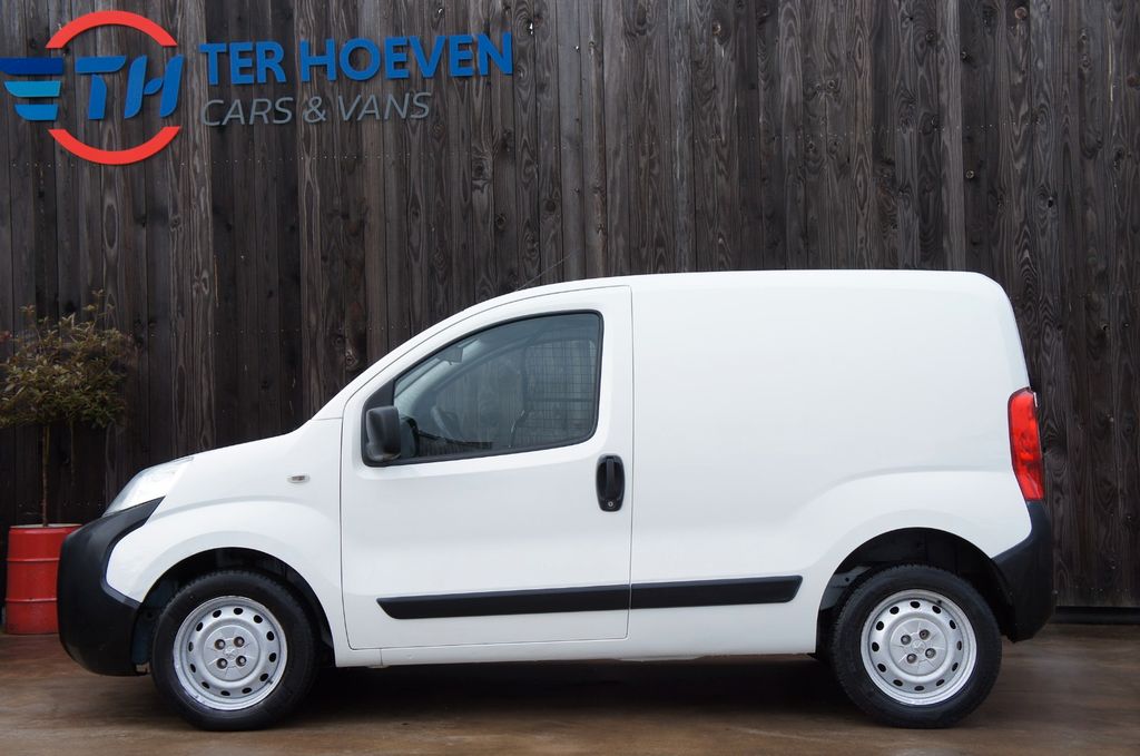 Peugeot Bipper 1.3 HDi Avantage 2-Sitzer AHK 55KW Euro 5