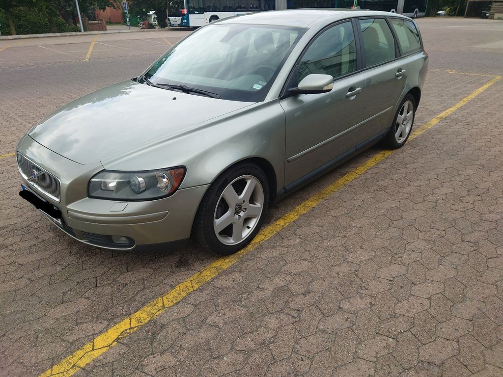 Bild des Angebotes Volvo V50 2.0D m. Diesel-Rußpartikelfilter -