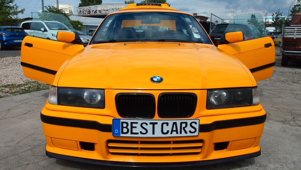Bild des Angebotes BMW 328i E36 Coupe in TADELLOSEM ZUSTAND!!! M paket