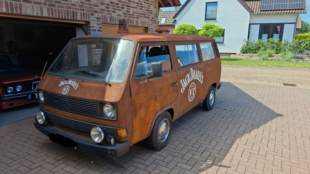 Bild des Angebotes Volkswagen T3 WBX 2.1 ehemaliges beglisches Sanitätsfahrzeu