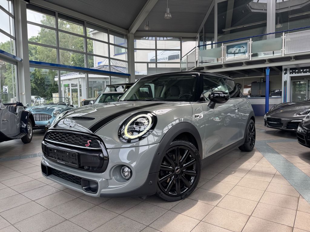 Bild des Angebotes MINI Cooper S NAVI/LED/CHILI/PDC/CARPLAY/BLACK/AUTOM