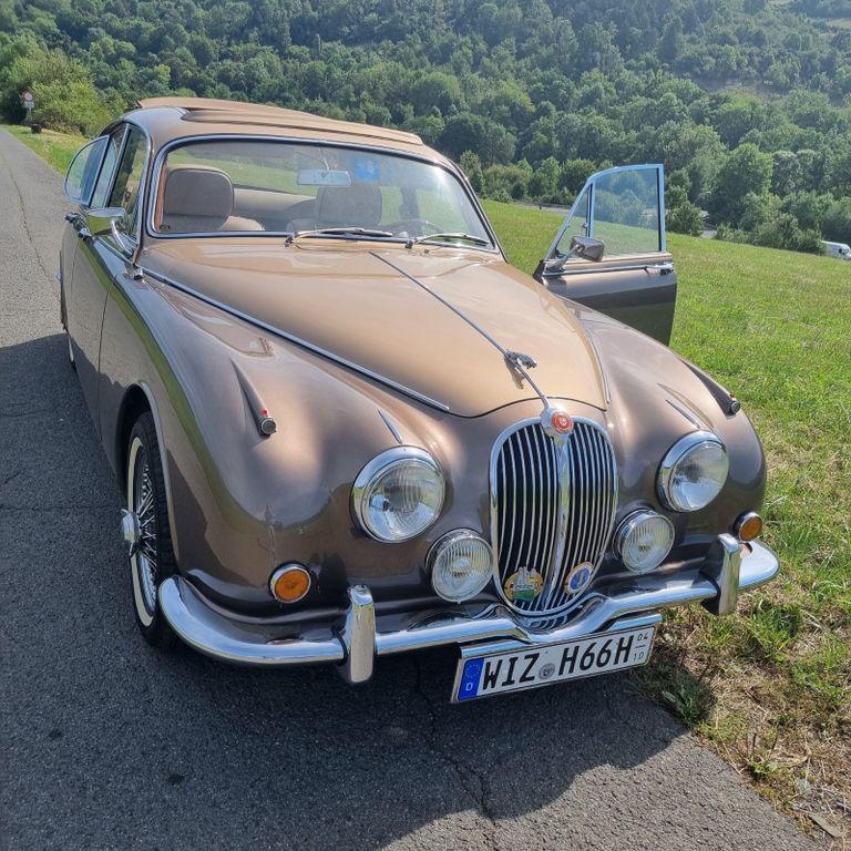 Jaguar MK II mit BMW e30 325e Technik