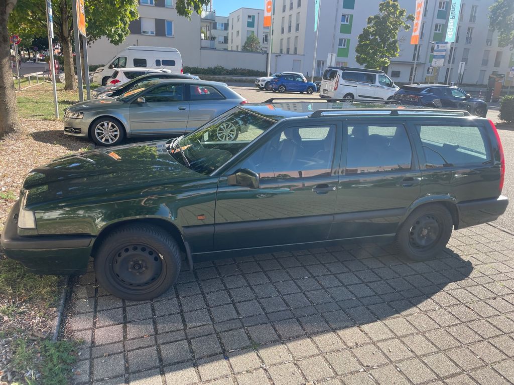 Bild des Angebotes Volvo 850 2.5-20V 170PS Schweizer Scheckheft, TÜV neu