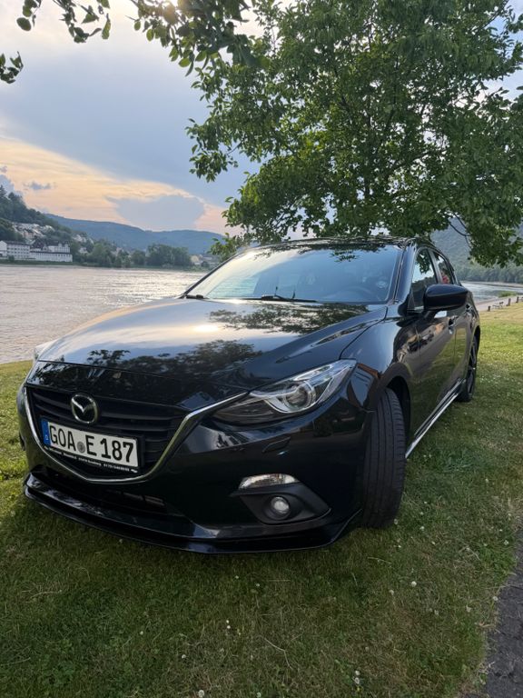 Bild des Angebotes Mazda 3 2.2 SKYACTIV-D 150 Black Limited Black Limited