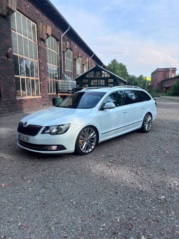 Bild des Angebotes Skoda Superb 2.0 TDI 125 Green tec DSG Best of Com...
