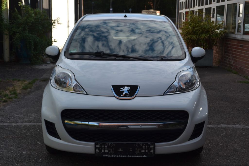 Bild des Angebotes Peugeot 107-1.ol50Kw-2HD-5Türen-Klima-Scheckheft