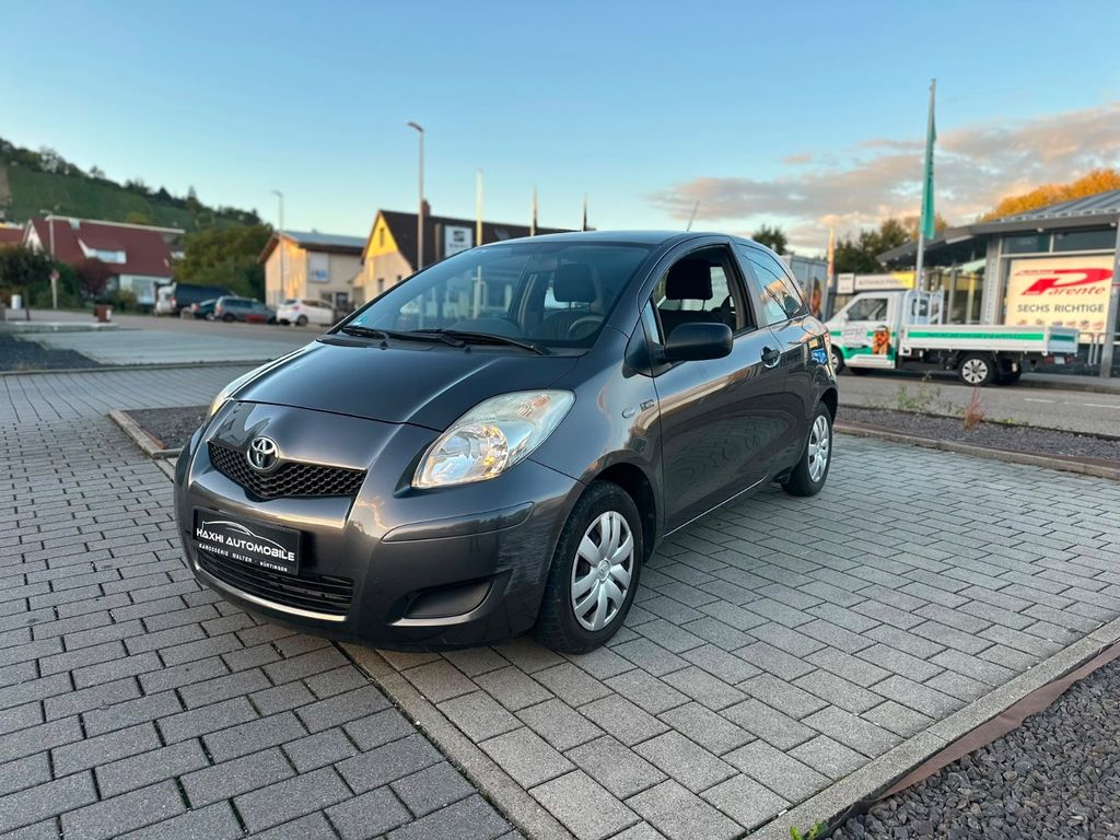 Toyota Yaris Basis