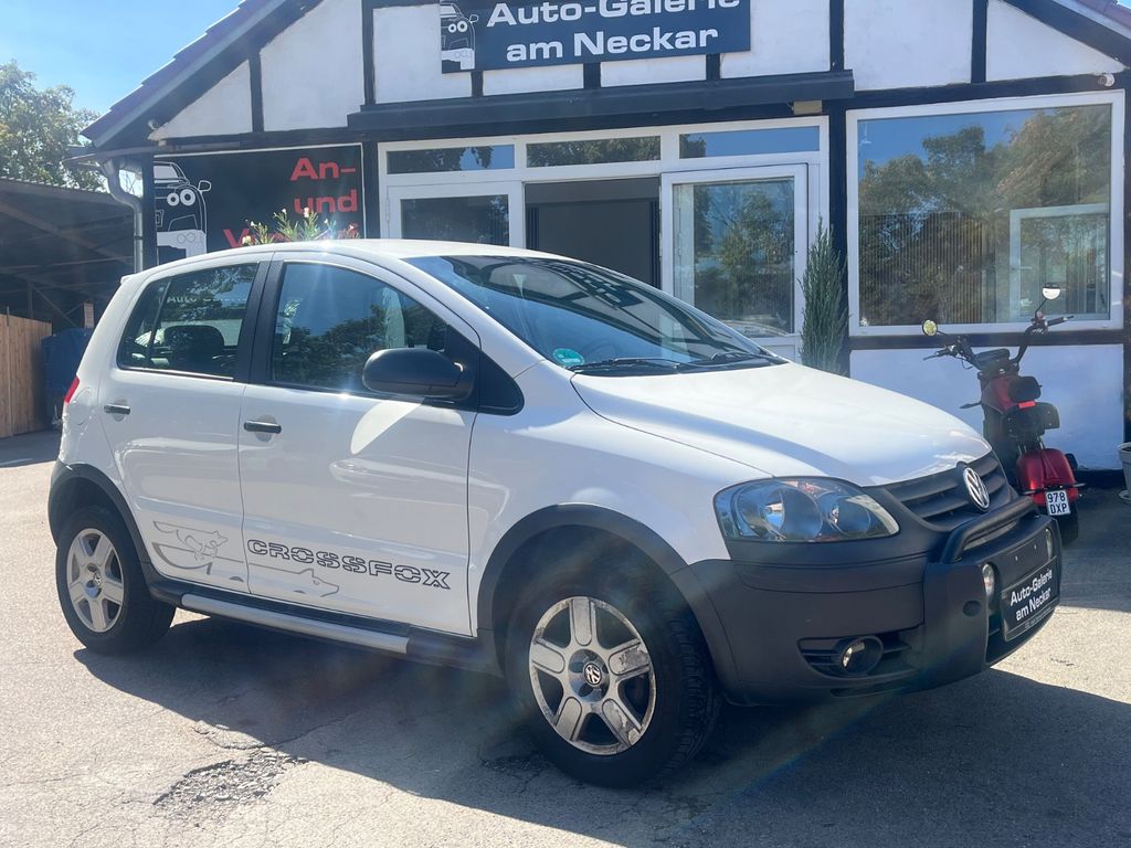 Bild des Angebotes Volkswagen Fox CrossFox 1.6 Klima AHK TÜV NEU S-Heft