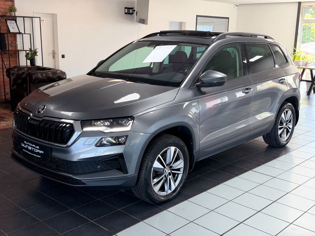 Bild des Angebotes Skoda Karoq Tour 4x4 PANO/AHK/LED/VIRT/KAMERA/APP/ACC