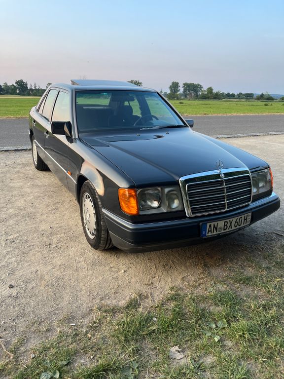 Mercedes-Benz 200E ohne KAT, rostfrei