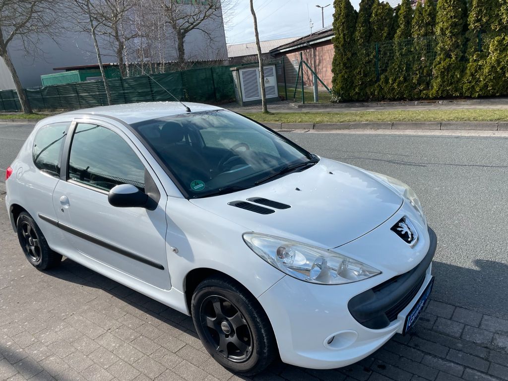 Bild des Angebotes Peugeot 206 1.4 Scheckheft TÜV NEU