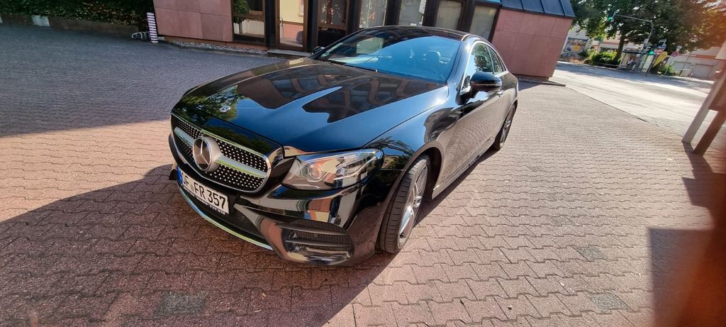 Bild des Angebotes Mercedes-Benz E 400 4MATIC  AMG Line