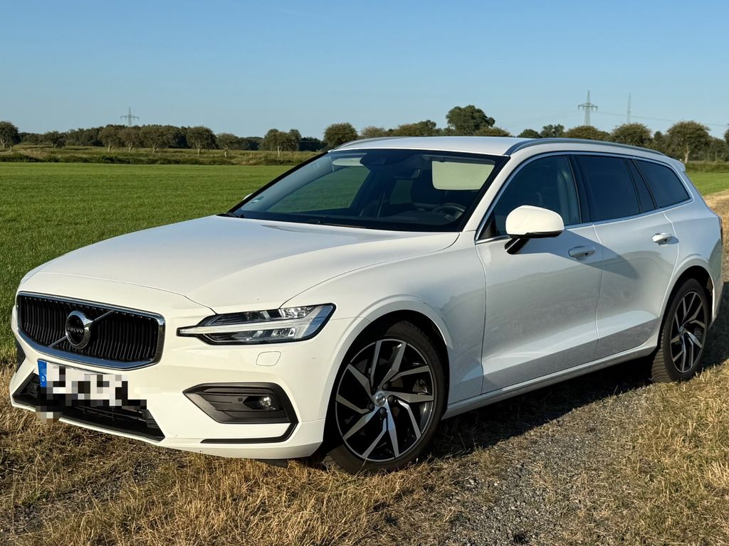 Bild des Angebotes Volvo V60 D4 AWD Geartronic Momentum Momentum