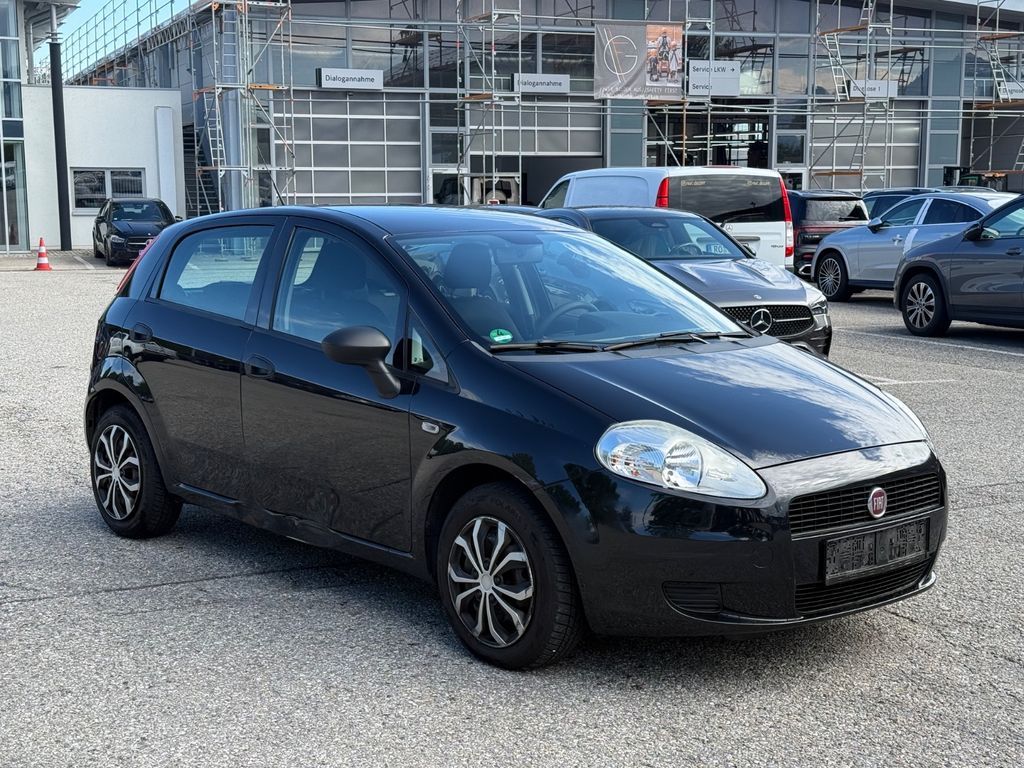 Bild des Angebotes Fiat Punto 1.2 8V - Benziner - mit TÜV