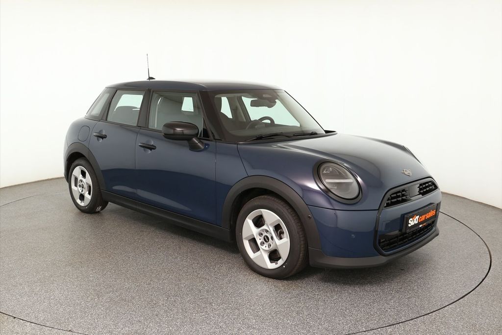 Bild des Angebotes MINI Cooper C Essential Trim NAV*ParkAs*RFK*SHZ*LED