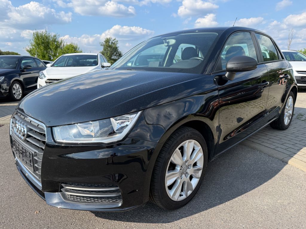 Bild des Angebotes Audi A1 Sportback TFSI 95 PS gepflegt TÜV lange noch