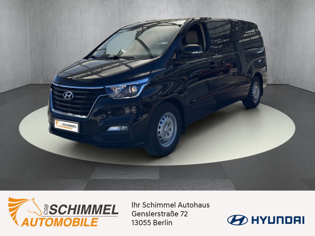 Hyundai H-1 Travel Premium 2.5 CRDi NAVI KAM LEDER SHZ