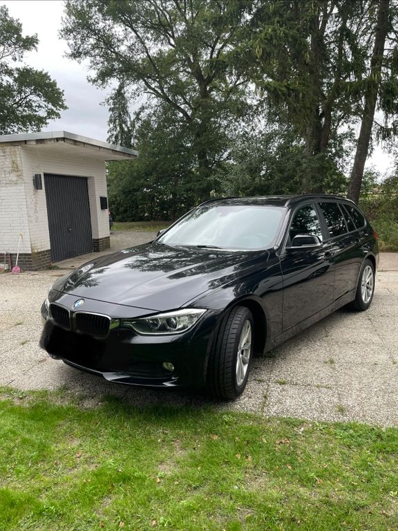 Bild des Angebotes BMW 320d EfficientD. Ed. Touring Modern Line Mod...