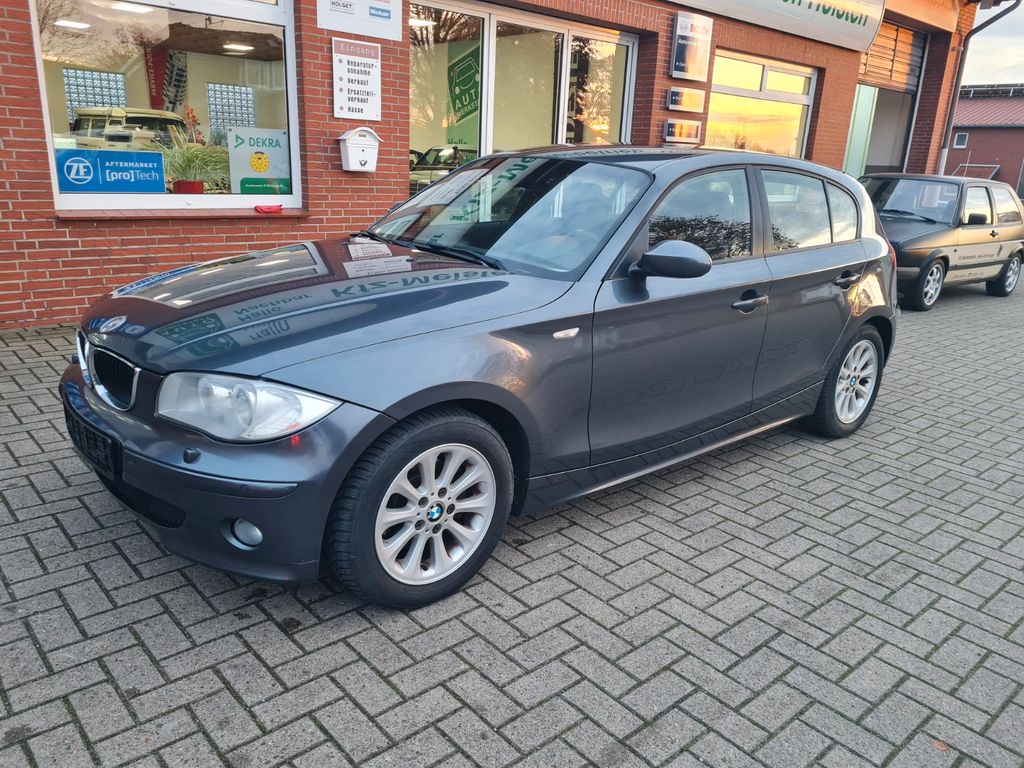 Bild des Angebotes BMW 120 1 Limousine 120i  Aut. Leder ,SHZ