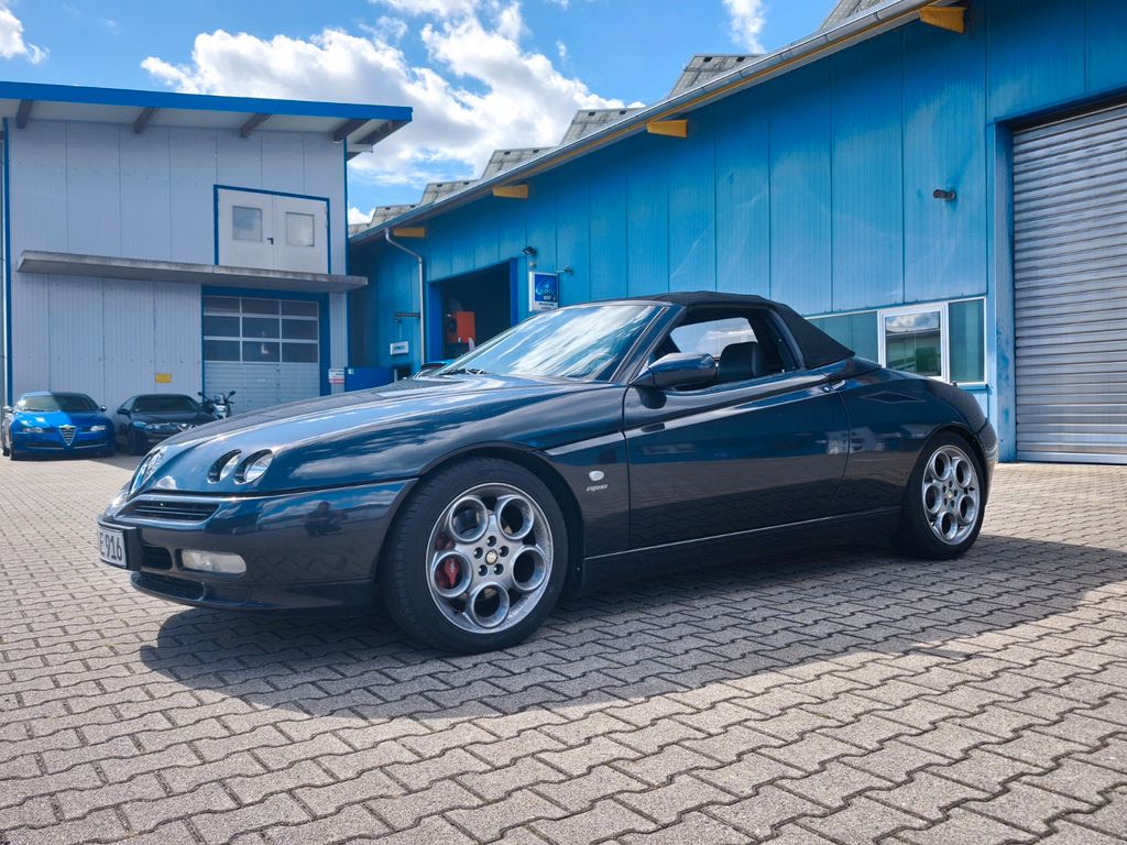 Alfa Romeo Spider 3.0 V6 24V Edizione Elegante