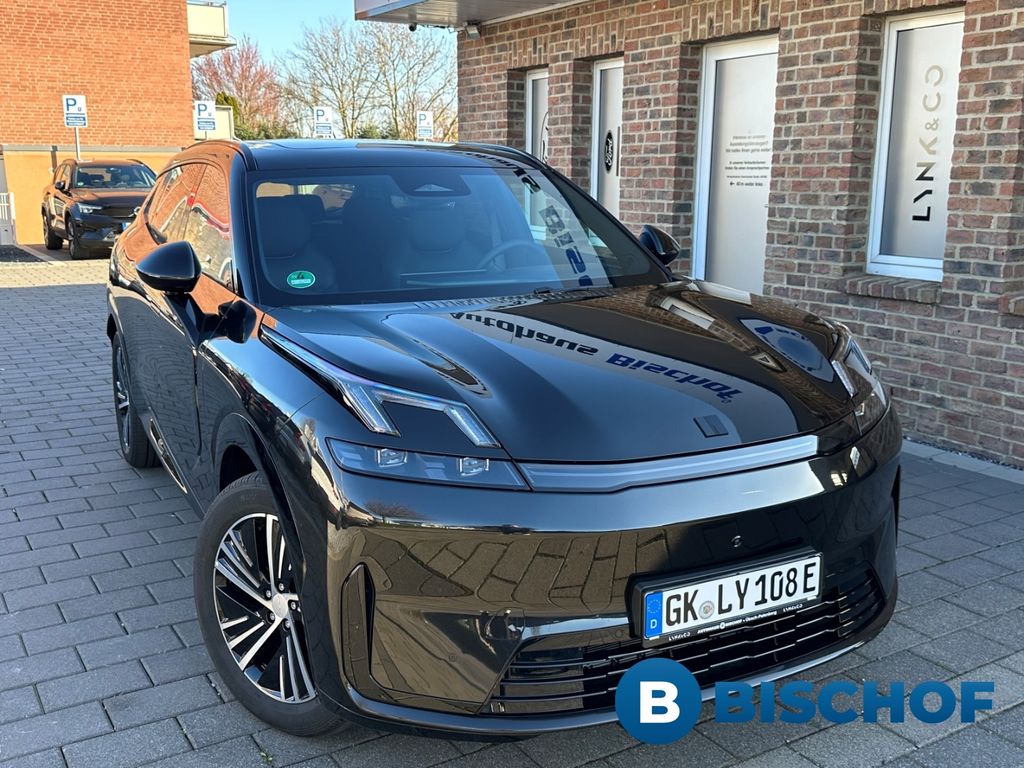 Bild des Angebotes Lynk&Co 08 Core 1.5 T PHEV 257 KW El. Panodach Navi Lede