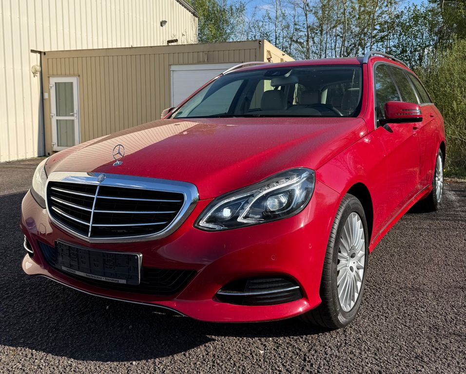 Bild des Angebotes Mercedes-Benz E 350 BlueTEC 4MATIC T Elegance