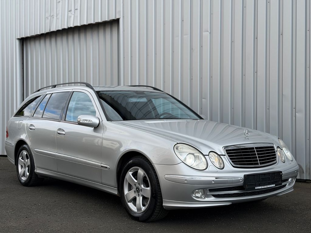 Bild des Angebotes Mercedes-Benz E 320 CDI T AVANTGARDE Avantgarde Xenon Leder