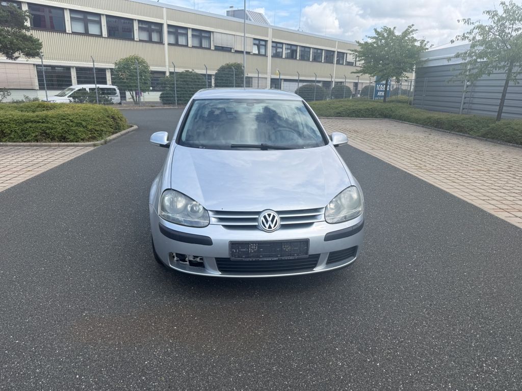 Bild des Angebotes Volkswagen Golf 1.6 FSI Comfortline