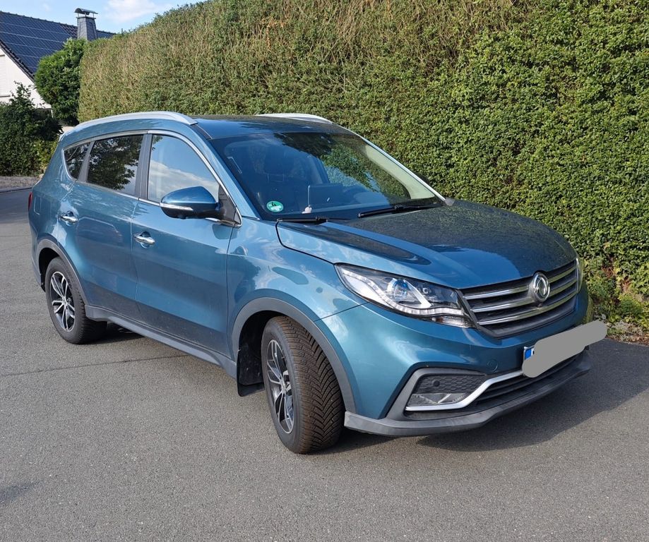 Bild des Angebotes DFSK 7-sitziger Familien SUV