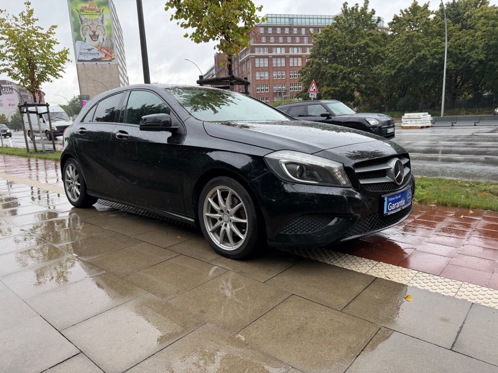 Bild des Angebotes Mercedes-Benz A 220  CDI / d BlueEfficiency Automatik NAVI