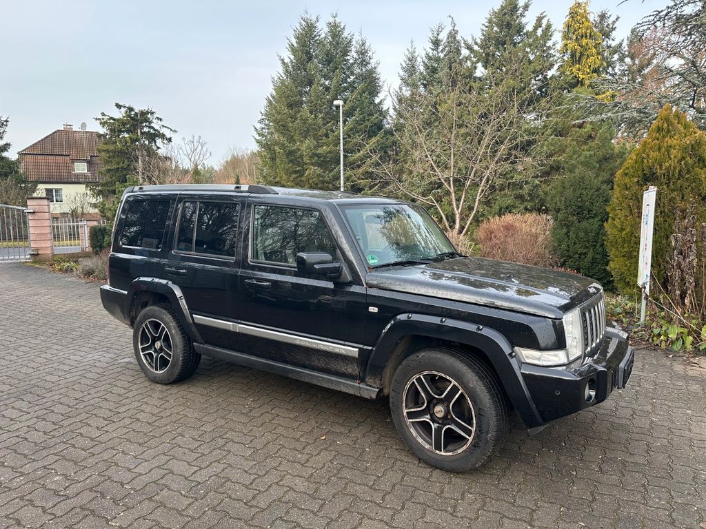 Bild des Angebotes Jeep Commander Overland 3.0 CRD Autom.