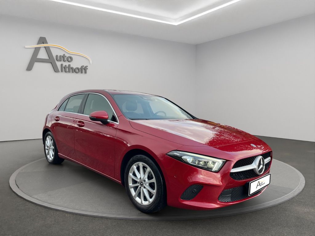 Bild des Angebotes Mercedes-Benz A 220 Progressive 4 Matic SHZ NAV TEMP LED AMBIE