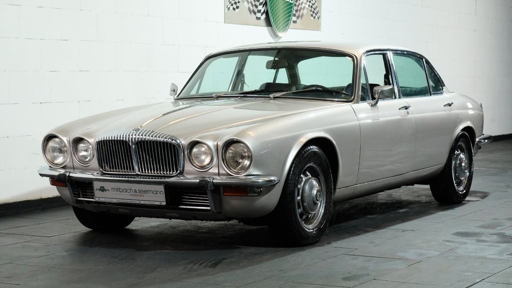 Bild des Angebotes Jaguar 6 Sovereign  XJ 6