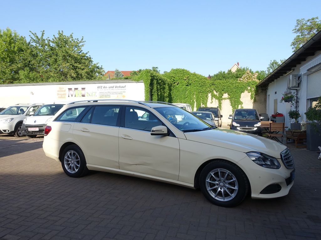 Bild des Angebotes Mercedes-Benz E 200 E T-Modell BlueTec, EU6, Automatik !!