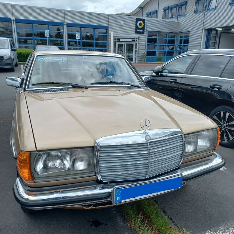 Bild des Angebotes Mercedes-Benz CE 230 Coupé, sehr gut gepflegt