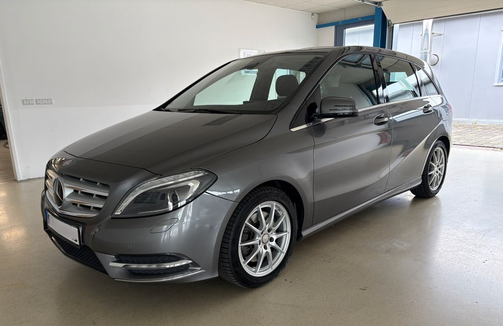 Bild des Angebotes Mercedes-Benz B 250 DCT - sehr gepflegt, TÜV neu, Ausstattung!