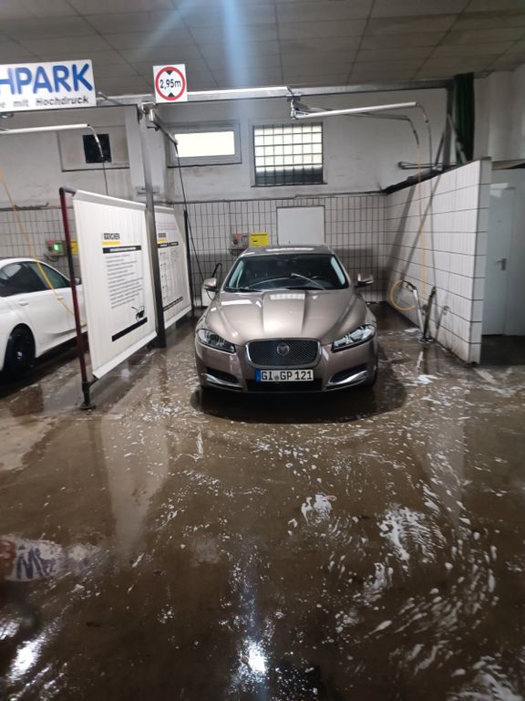 Bild des Angebotes Jaguar XF 2.2 L Diesel Sportbrake -