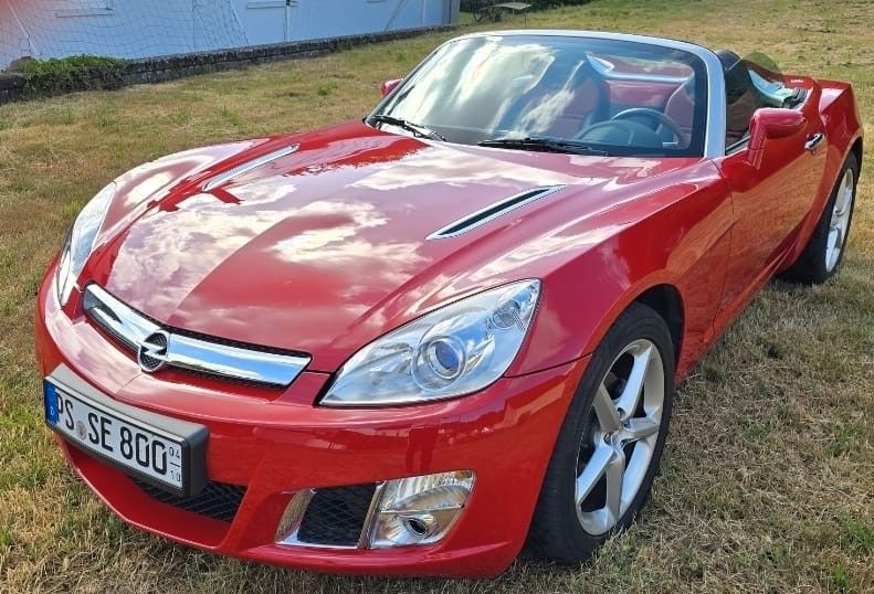 Opel GT - -