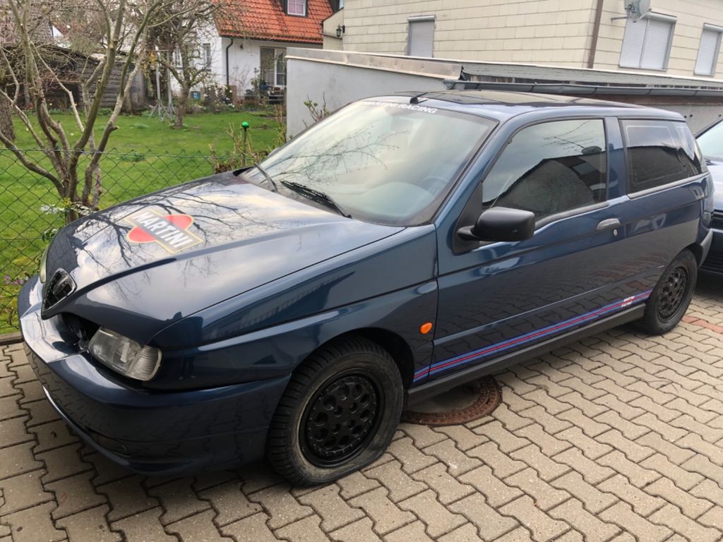 Bild des Angebotes Alfa Romeo Alfa 145 1.4 Twin Spark-Novitec-Momo Vollleder-