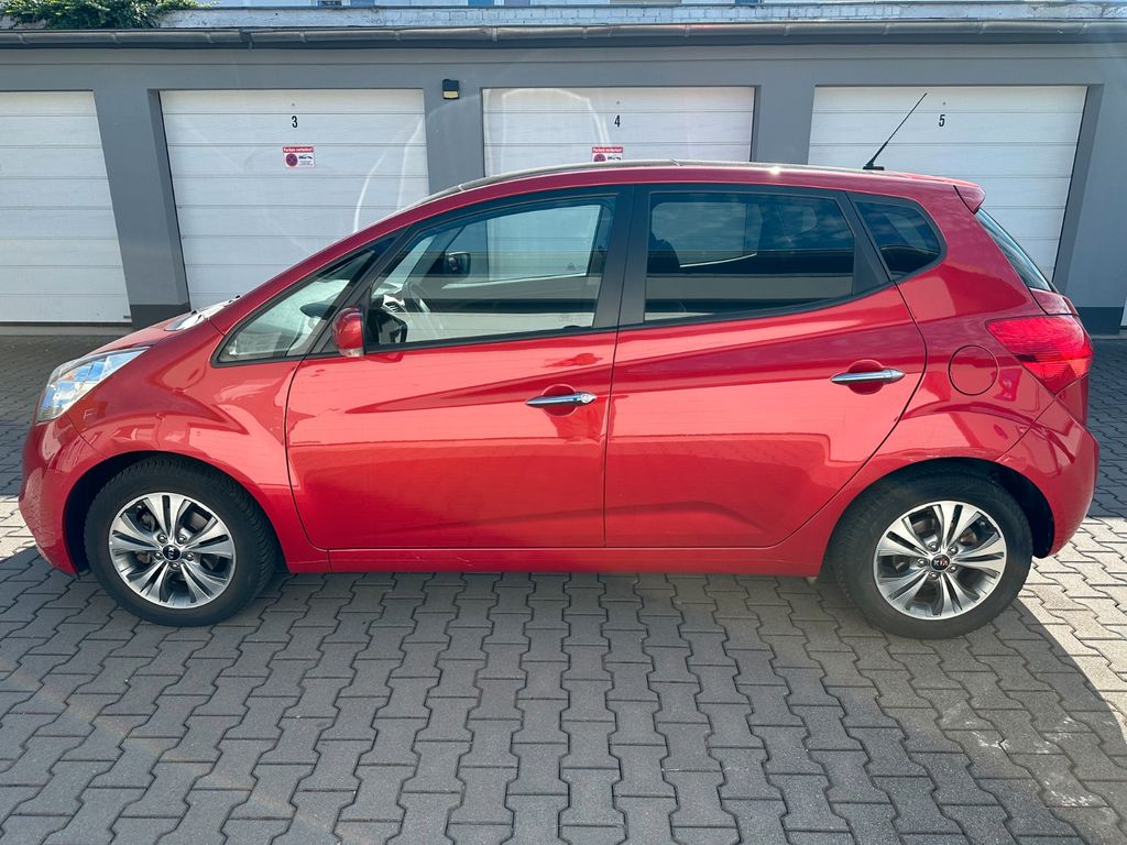 Bild des Angebotes Kia Venga Dream Team 1 HAND PANORAMA NAVI PDC KAMERA