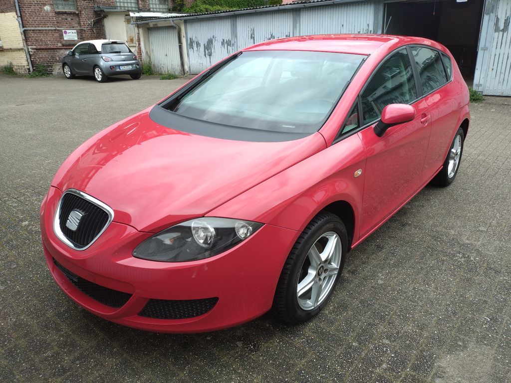 Seat Leon 1.6 Reference HU neu Motor Neu Service neu