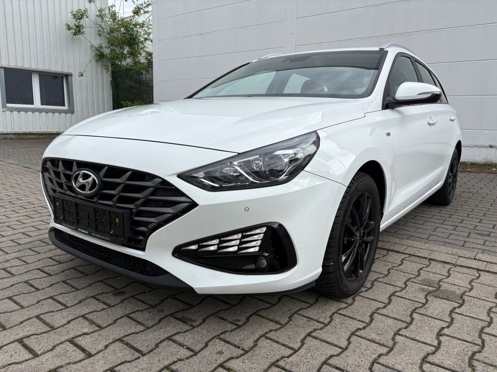 Hyundai i30 cw /Automatik/ 1 Hand/Scheckheft