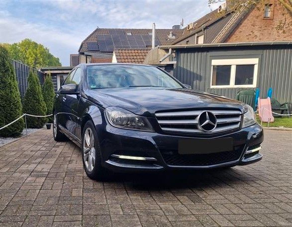 Bild des Angebotes Mercedes-Benz C 200 CDI BlueEFFICIENCY 7G-Tronic Avantgarde