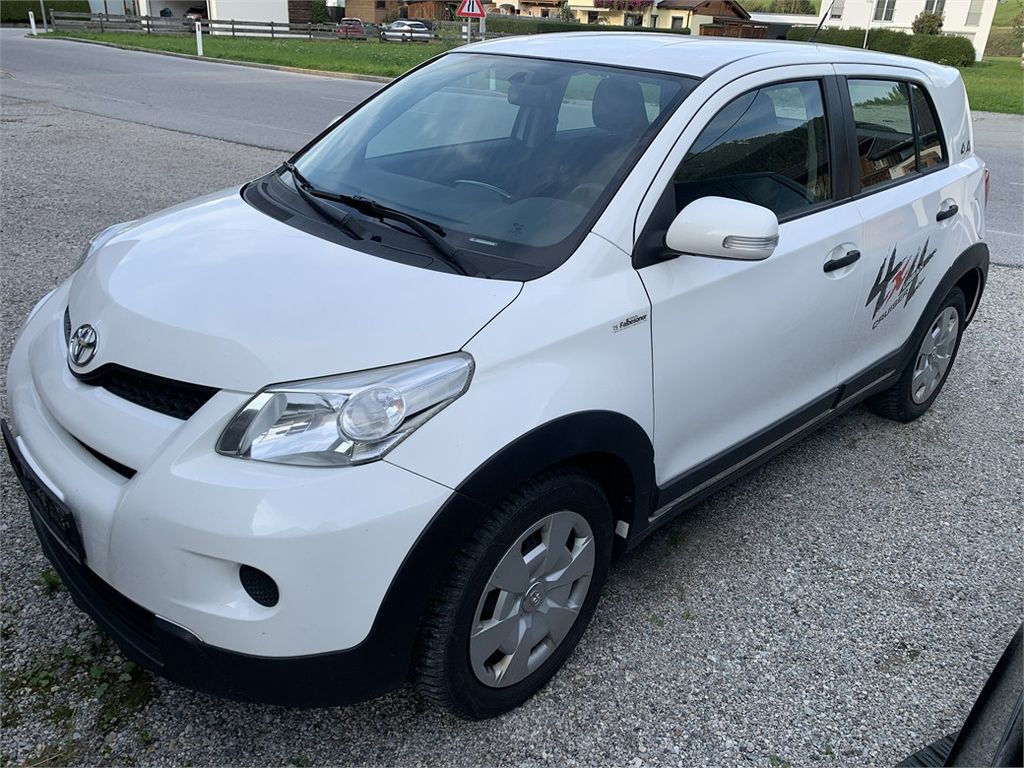 Bild des Angebotes Toyota Urban Cruiser Life 1,4 D-4D 4x4 KLIMA Euro5 AHK